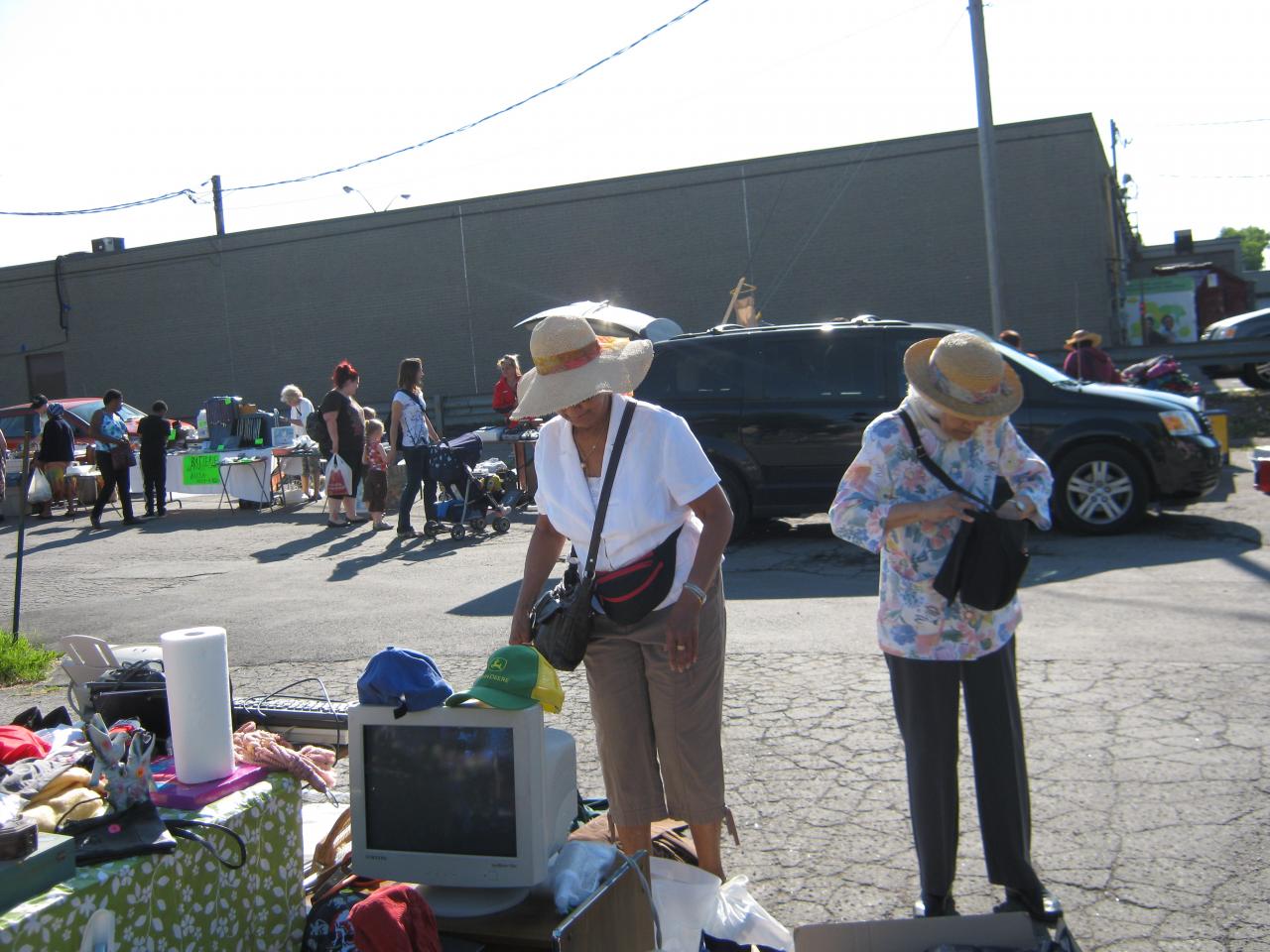 Vente de garage AASJCC 2012 005