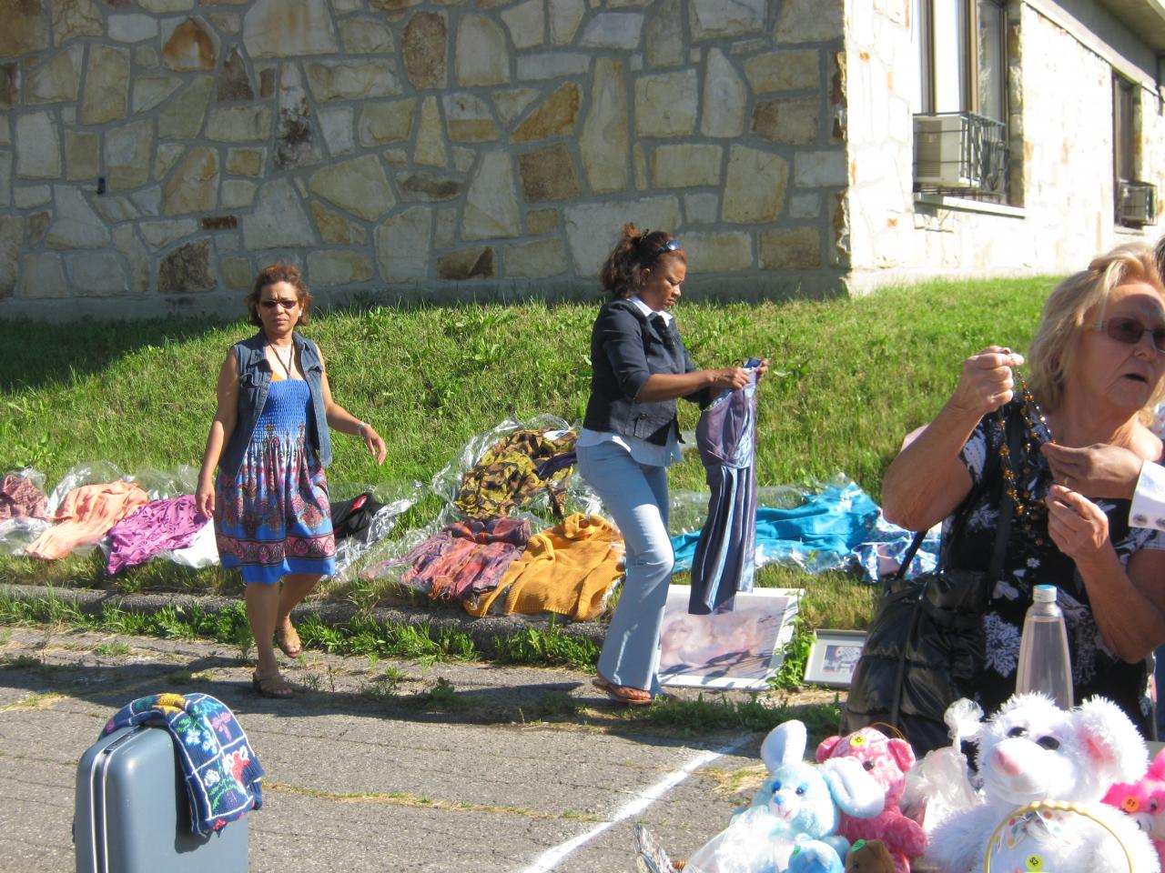 Vente de garage AASJCC 2012 014