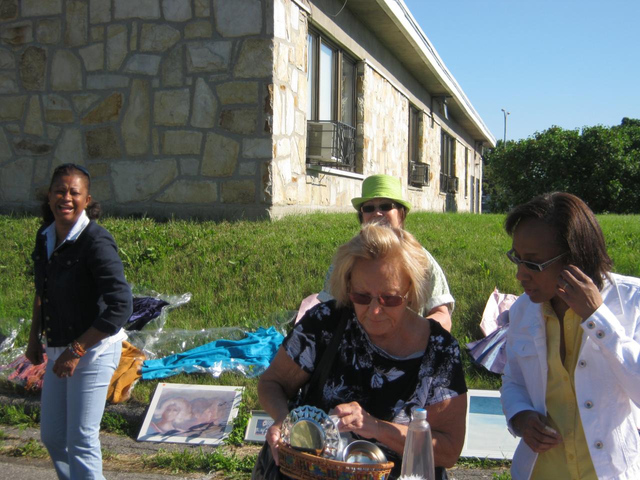 Vente de garage AASJCC 2012 016