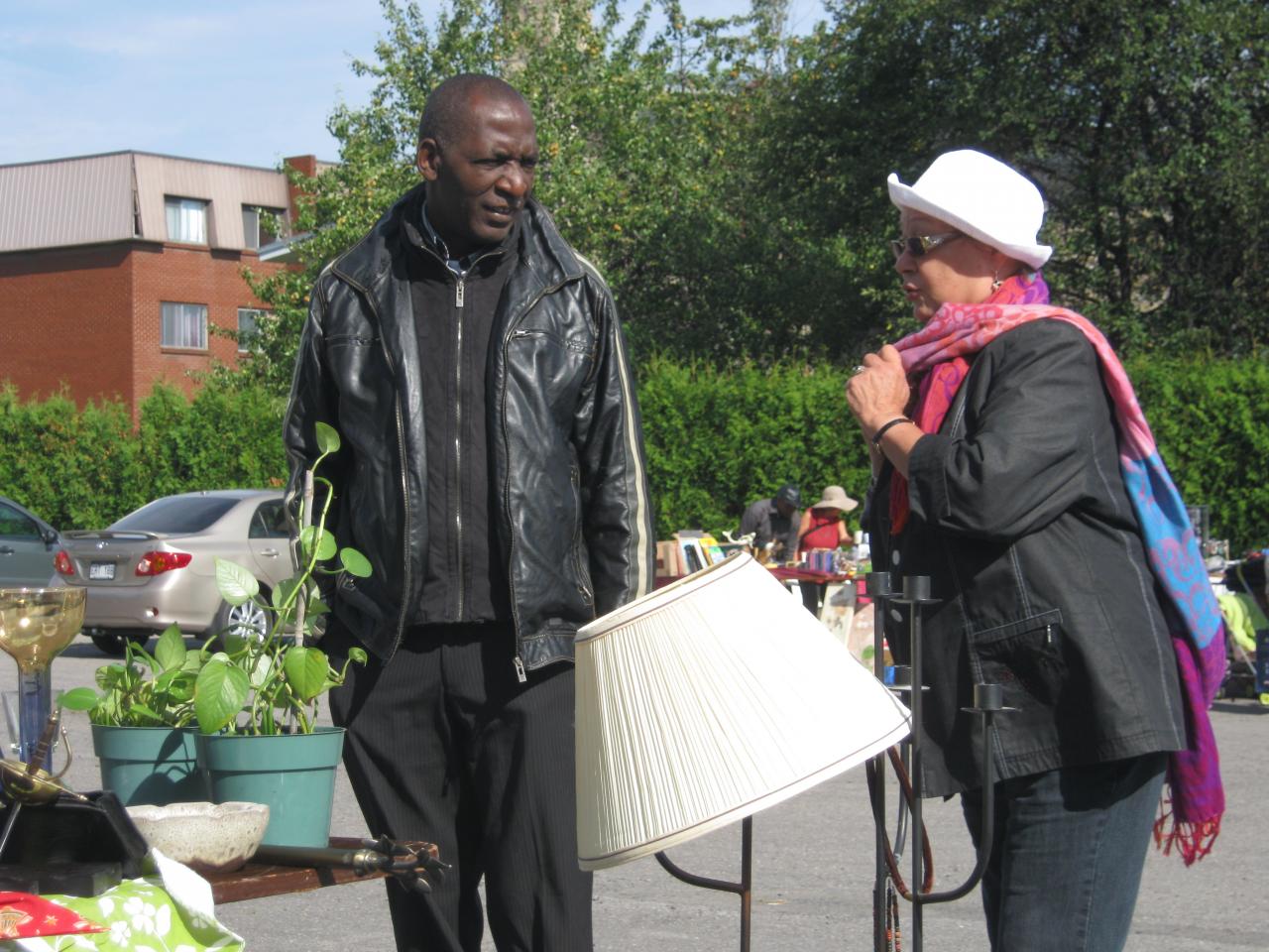 VENTE DE GARAGE AASJCC 2013 024