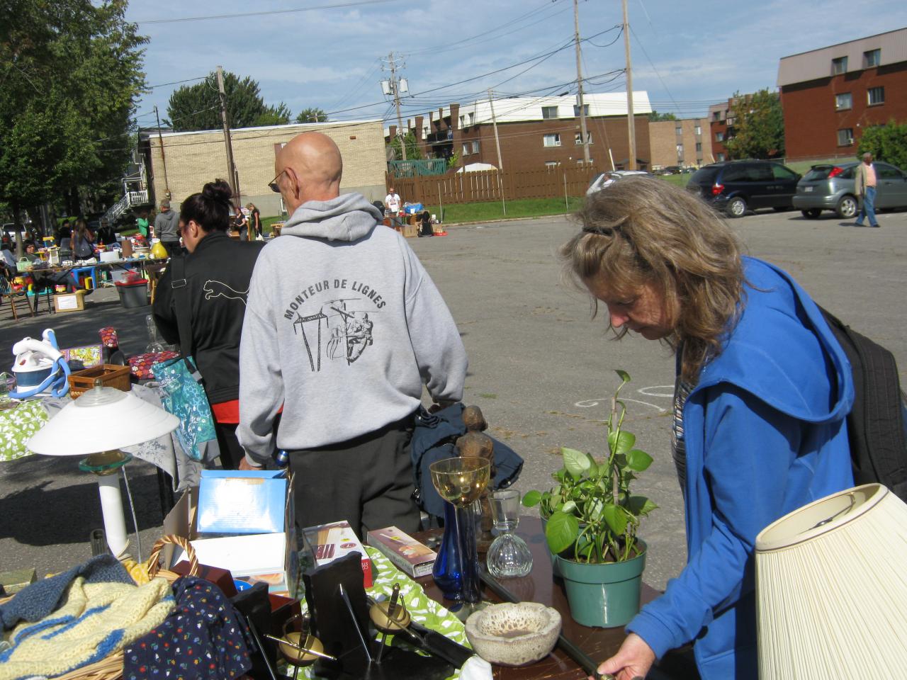 VENTE DE GARAGE AASJCC 2013 028